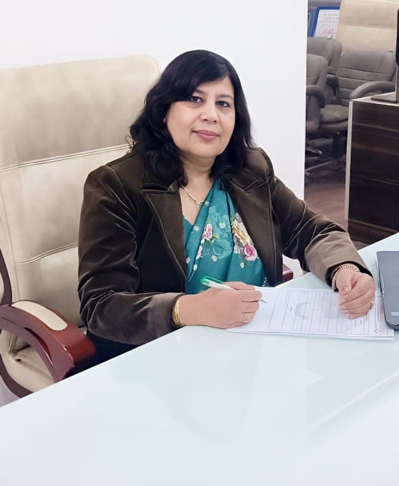 Ms. Mamta Giri, Principal